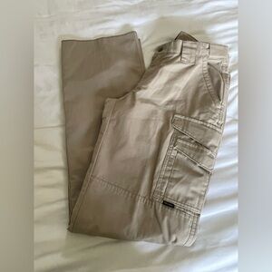 Women's Classic Tan Cargo Pants